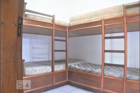 Quarto 02 de apartamento para alugar com 2 quartos, 84m² em Canasvieiras, Florianópolis
