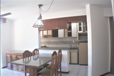 Detalhe da Sala/Cozinha de apartamento para alugar com 2 quartos, 84m² em Canasvieiras, Florianópolis