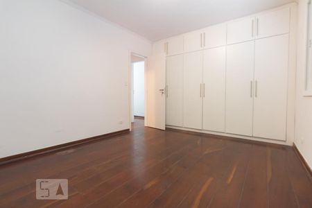 Quarto 2 de casa para alugar com 4 quartos, 400m² em Campo Belo, São Paulo