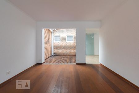 Sala de casa para alugar com 4 quartos, 400m² em Campo Belo, São Paulo