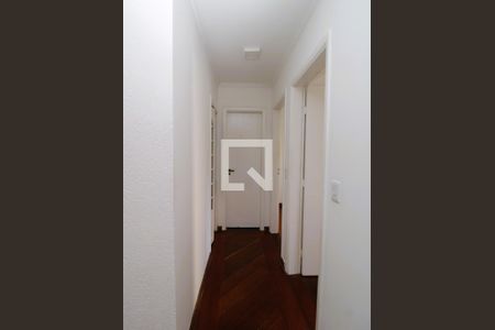 Corredor - Quartos de apartamento à venda com 2 quartos, 57m² em Vila Cachoeira, São Paulo