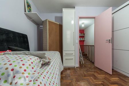 Quarto 1 de casa para alugar com 2 quartos, 100m² em Jardim Oriental, São Paulo