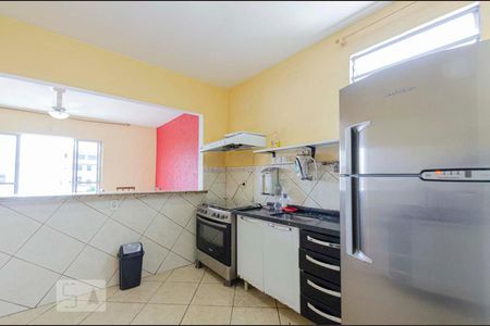 Cozinha de apartamento para alugar com 2 quartos, 66m² em São Cristóvão, Rio de Janeiro