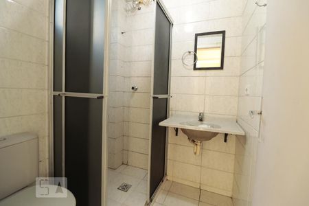 Banheiro da Suíte de apartamento para alugar com 2 quartos, 70m² em Santa Quitéria, Curitiba