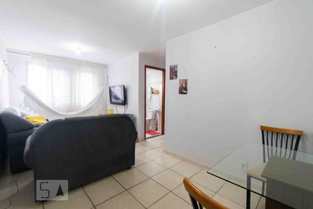 Sala de apartamento para alugar com 2 quartos, 52m² em Samambaia Sul (samambaia), Brasília