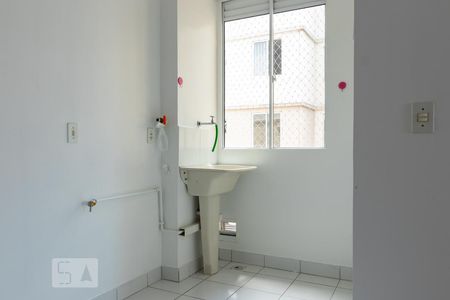 Área de Serviço de apartamento à venda com 2 quartos, 50m² em Fátima, Canoas