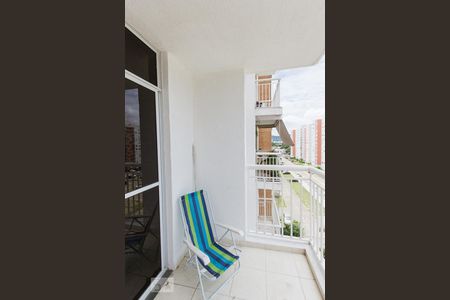 Varanda Sala de apartamento à venda com 2 quartos, 60m² em Anil, Rio de Janeiro