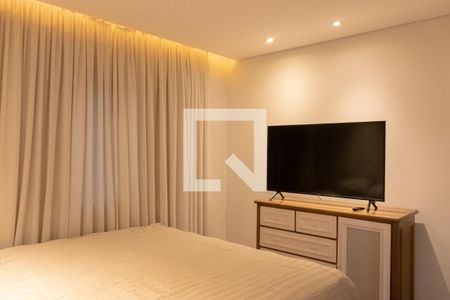 Suíte 1 de apartamento para alugar com 3 quartos, 120m² em Pinheiros, São Paulo