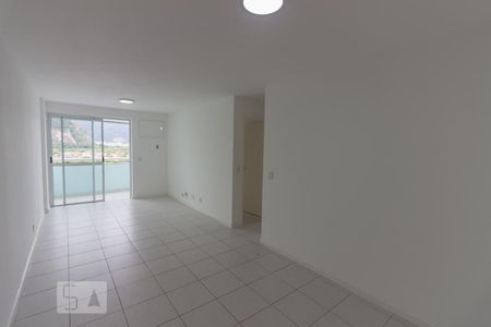 Sala de apartamento à venda com 2 quartos, 77m² em Barra da Tijuca, Rio de Janeiro