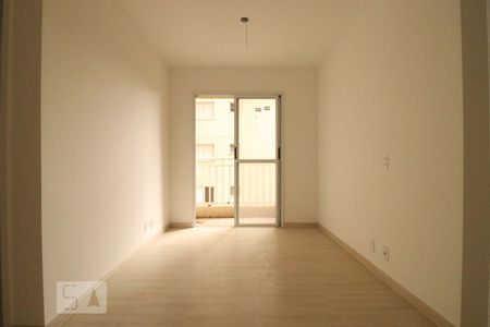 Sala de apartamento para alugar com 2 quartos, 50m² em Jardim Henriqueta, Taboão da Serra