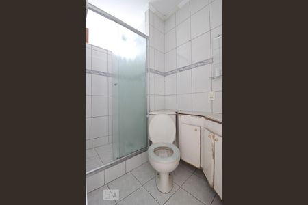 Banheiro de apartamento para alugar com 2 quartos, 50m² em Vila Celeste, São Paulo