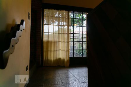 Escada de Entrada de casa à venda com 6 quartos, 354m² em Vila Monumento, São Paulo