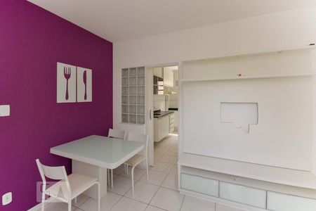 Sala de apartamento à venda com 2 quartos, 49m² em Vila Isabel, Rio de Janeiro