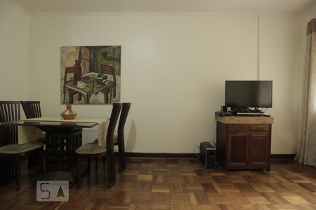 Sala de apartamento para alugar com 2 quartos, 92m² em Bela Vista, São Paulo