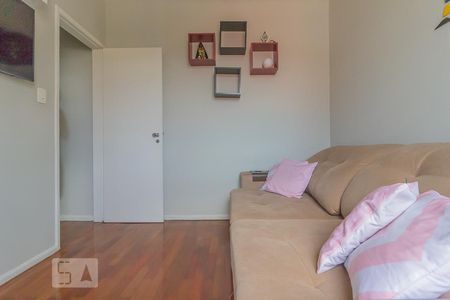 Quarto de apartamento à venda com 3 quartos, 75m² em Minas Brasil, Belo Horizonte