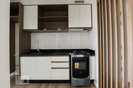 Cozinha de apartamento à venda com 2 quartos, 65m² em Ponte Preta, Campinas