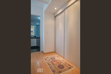 Apartamento para alugar com 55m², 1 quarto e 1 vaga Apartamento para alugar com 55m², 1 quarto e 1 vagaCorredor