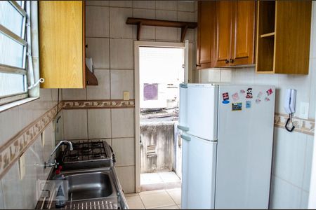 Detalhe cozinha de apartamento à venda com 2 quartos, 74m² em Floresta, Porto Alegre