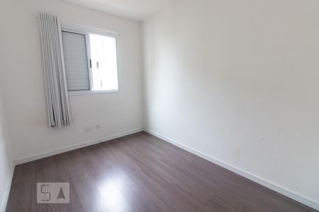 Quarto 1 de apartamento para alugar com 2 quartos, 44m² em Tingui, Curitiba