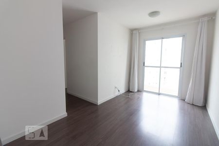 Sala de apartamento para alugar com 2 quartos, 44m² em Tingui, Curitiba