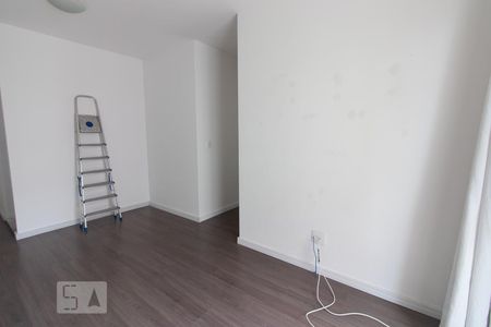 Sala de apartamento para alugar com 2 quartos, 44m² em Tingui, Curitiba