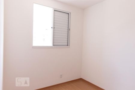 Quarto 1 de apartamento para alugar com 2 quartos, 50m² em Humaitá, Porto Alegre