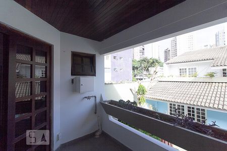 vista da Sacada de casa para alugar com 2 quartos, 85m² em Água Verde, Curitiba