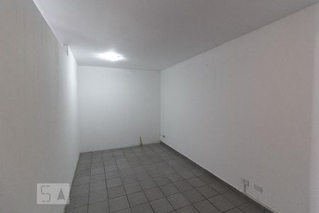 Quarto 1 de casa para alugar com 2 quartos, 85m² em Água Verde, Curitiba