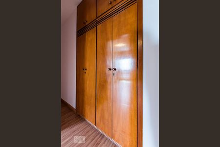 Corredor de apartamento à venda com 3 quartos, 120m² em Jardim Brasil, Campinas