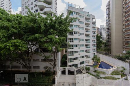 Vista de apartamento para alugar com 3 quartos, 130m² em Real Parque, São Paulo