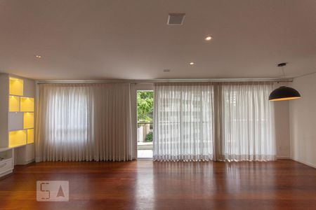 Sala de apartamento para alugar com 3 quartos, 130m² em Real Parque, São Paulo