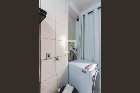 Área de Serviço  de apartamento à venda com 2 quartos, 40m² em Jardim das Flores, Osasco