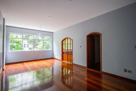 Sala de apartamento para alugar com 3 quartos, 134m² em Laranjeiras, Rio de Janeiro