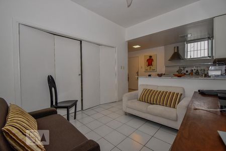 Sala de apartamento à venda com 1 quarto, 50m² em Ipanema, Rio de Janeiro