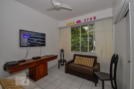 Sala de apartamento à venda com 1 quarto, 50m² em Ipanema, Rio de Janeiro