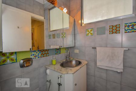 Banheiro de apartamento à venda com 1 quarto, 50m² em Ipanema, Rio de Janeiro