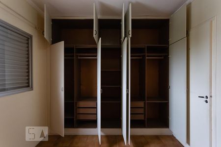 Quarto 2 - Armários de apartamento à venda com 2 quartos, 60m² em Jardim Paulicéia, Campinas