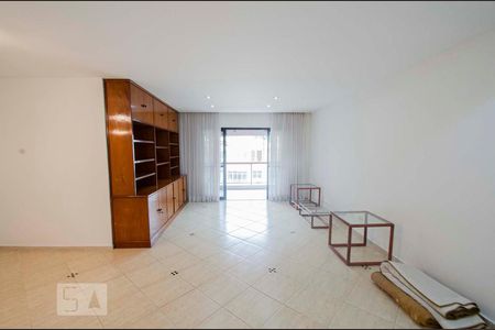 Sala de apartamento para alugar com 4 quartos, 170m² em Tijuca, Rio de Janeiro