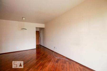 Sala de apartamento à venda com 3 quartos, 84m² em Vila Azevedo, São Paulo