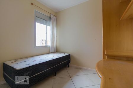 Quarto de apartamento à venda com 2 quartos, 70m² em Mansões Santo Antônio, Campinas