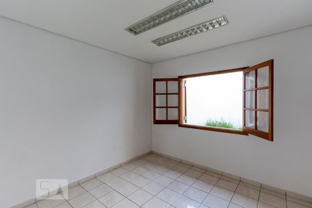 Quarto 2 de casa para alugar com 2 quartos, 160m² em Jardim Monte Kemel, São Paulo