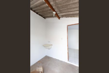 Área de serviço de casa para alugar com 2 quartos, 160m² em Jardim Monte Kemel, São Paulo