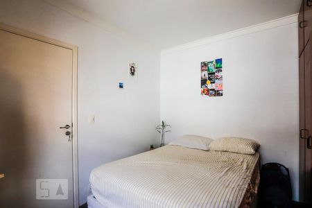 Quarto 1 de casa para alugar com 3 quartos, 160m² em Jardim da Glória, São Paulo