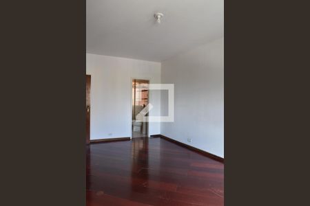 Suíte de apartamento para alugar com 3 quartos, 130m² em Centro, Curitiba