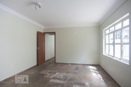 Sala de casa à venda com 4 quartos, 300m² em Jardim Santa Marcelina, Campinas