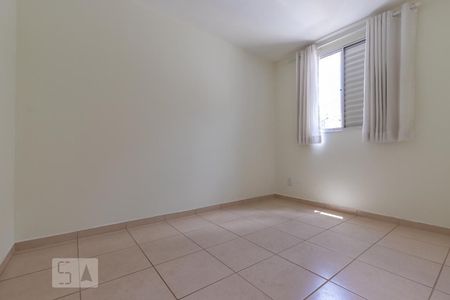 Quarto 2 de apartamento para alugar com 2 quartos, 59m² em Vila Industrial, Campinas