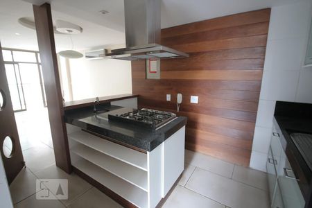 Cozinha de apartamento para alugar com 3 quartos, 120m² em Icaraí, Niterói