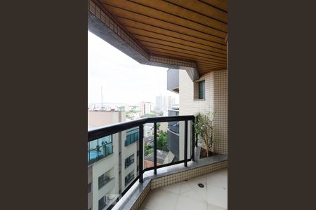 Varanda das suítes 1 e 2 de apartamento à venda com 4 quartos, 210m² em Jardim do Mar, São Bernardo do Campo