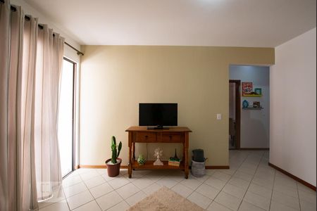Sala de apartamento para alugar com 1 quarto, 54m² em Campinas, São José