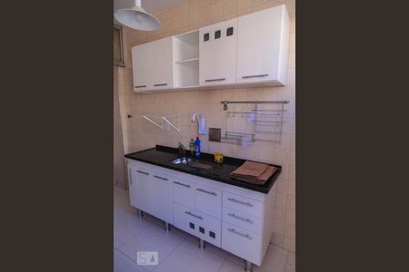 Cozinha de apartamento para alugar com 2 quartos, 60m² em Cachambi, Rio de Janeiro